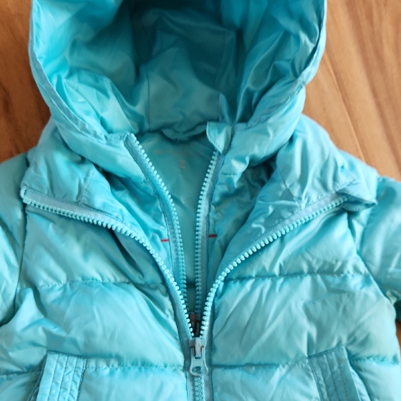 OneKid Car Seat Coat, Size 2, Teal, Winter Down Puffer Jacket - Picture 2 of 5
